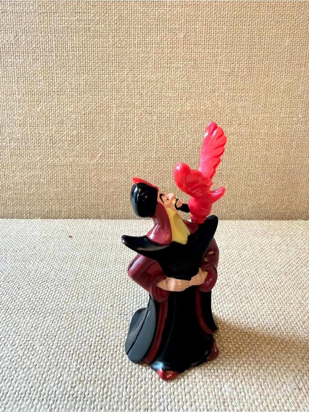 Vintage Jafar and Iago figure from the original 1992 Aladdin release